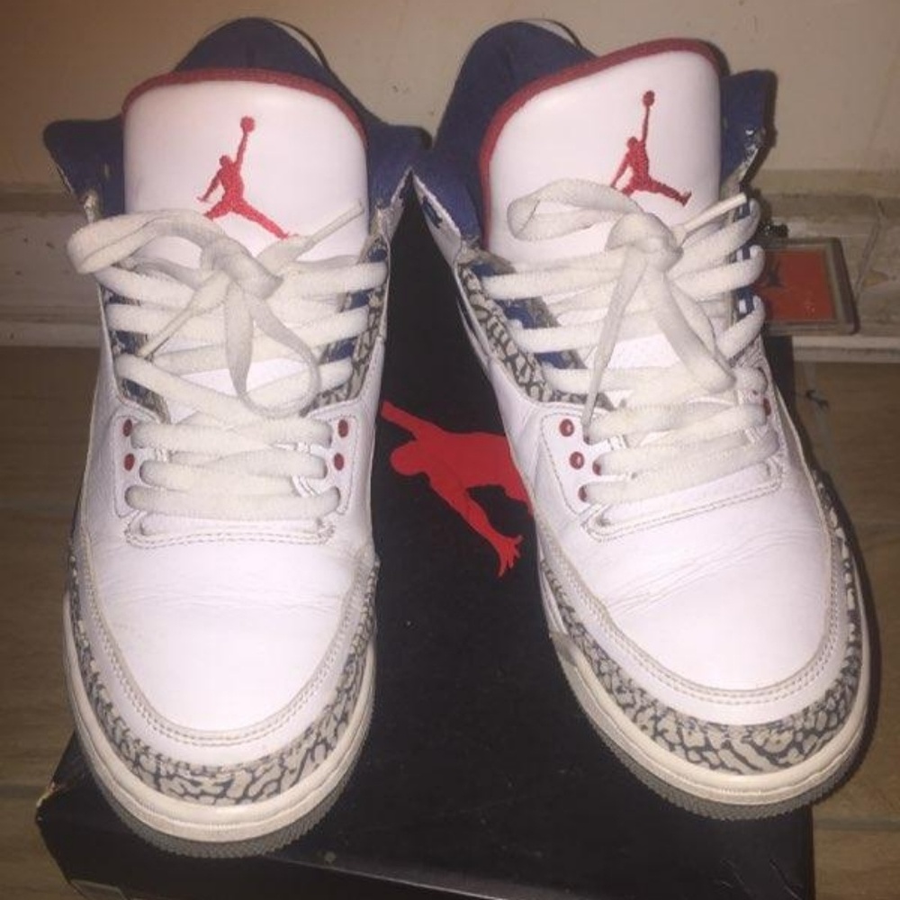 True Blue 3s 2016